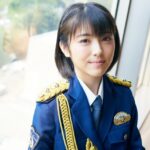 美波美翻！新特摄剧《一日偶像署长》滨边美波警服造型亮相