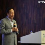 郭台銘南下屏東向大火罹難者致哀 永齡基金會捐3600萬慰助金